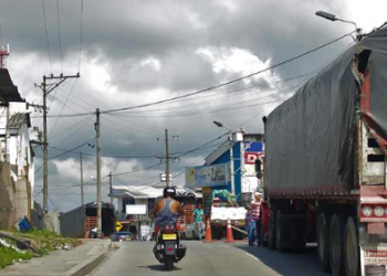 Domiciliaria para hombre que apuñaló a un adulto mayor