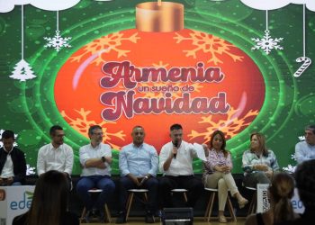 Alumbrado navideño en la capital cuyabra